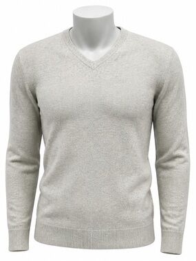 Old Navy Men's Light Gray V-Neck Sweater